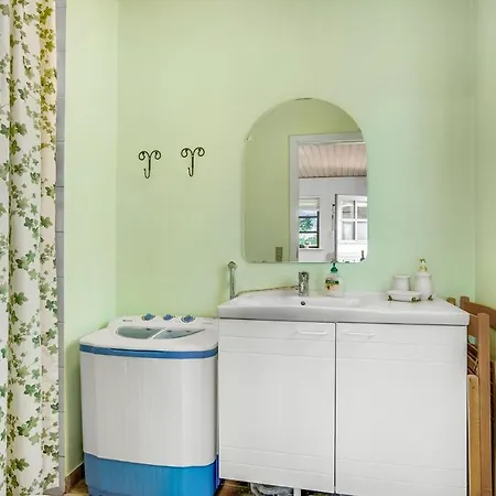 1 Bedroom Amazing In 아파트 히링